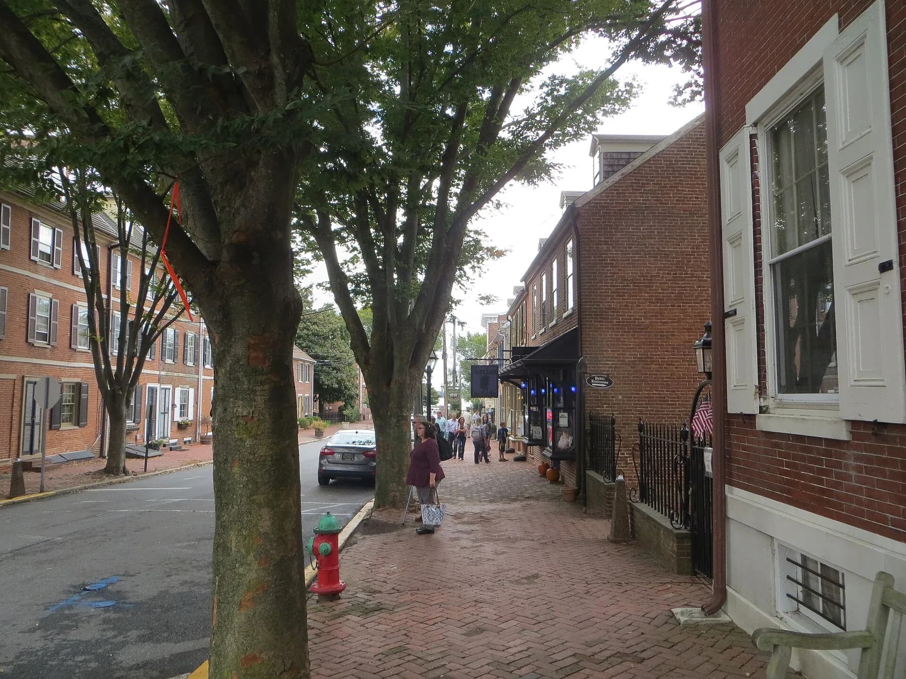 A brick-lined street in historic New Castle, Delaware