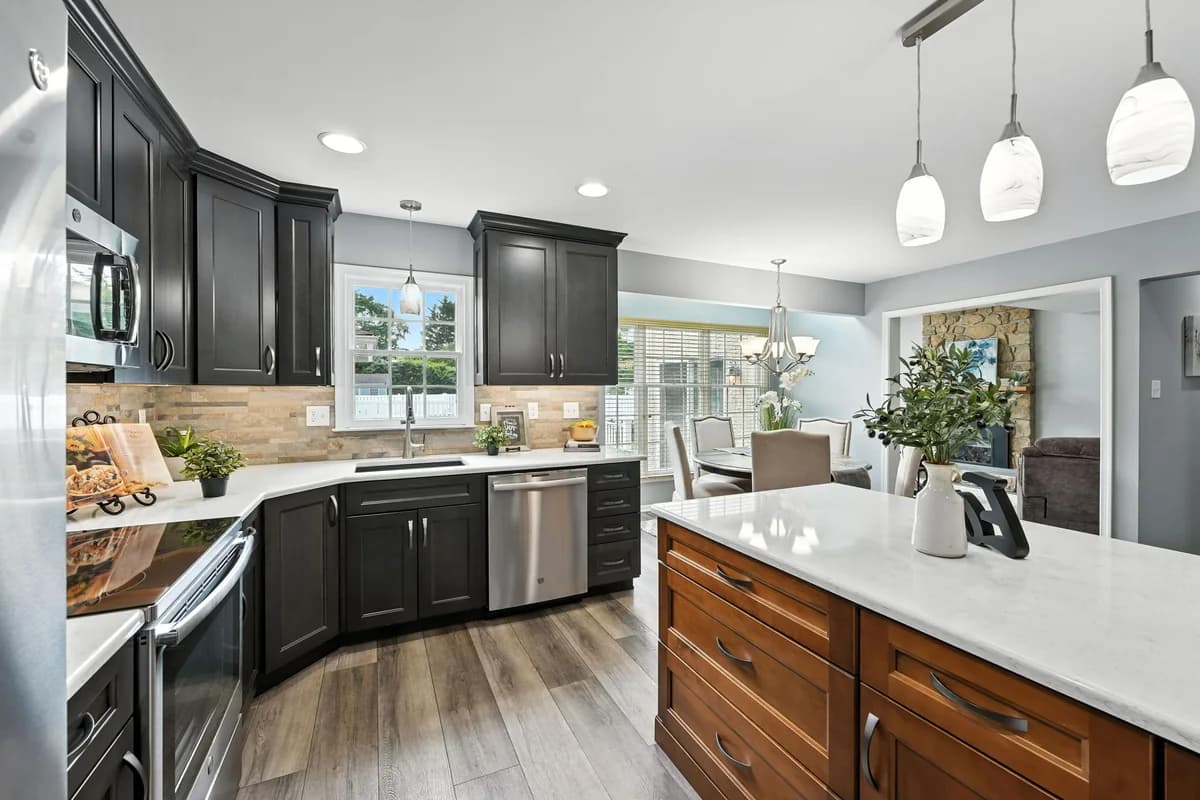Kitchen with island and pendant lighting