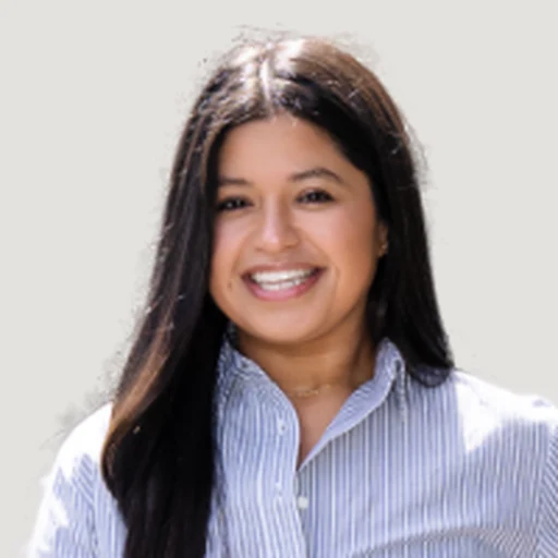 Jennifer Flores